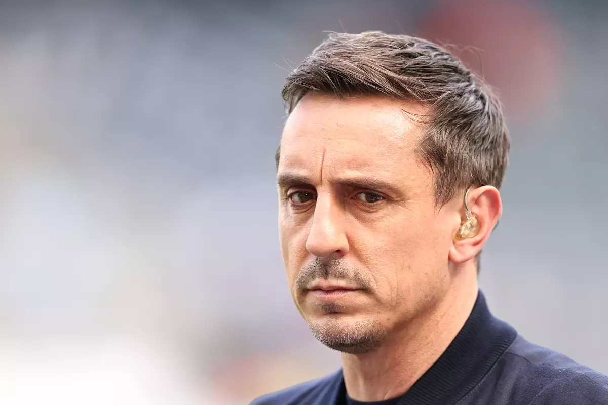 Gary Neville makes SURPRISING score prediction for Chelsea vs Arsenal